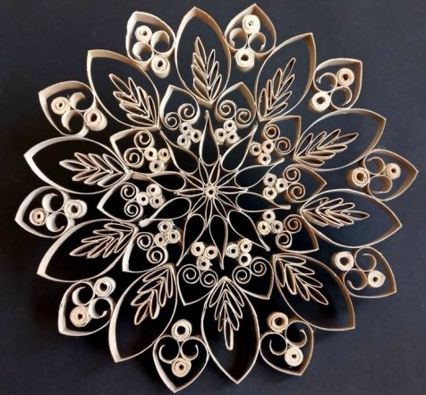 Делаем снежинки из туалетных втулок, инструкция