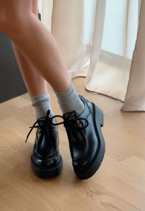 Модная женская обувь на весну 2026, фото