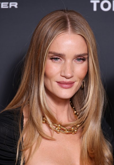 Рози Хантингтон-Уайтли — новый образ