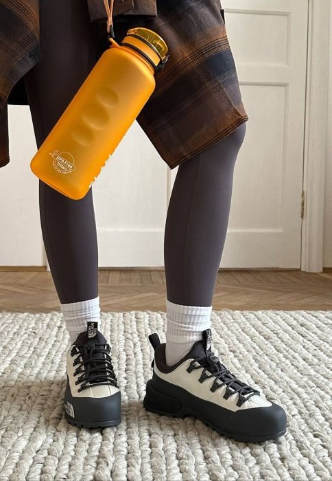 Трекінгове взуття 2025, фото