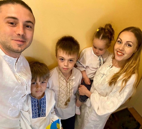Тарас Тополя воссоединится с семьей? Известно, вернется ли Alyosha с детьми вернется в Украину - фото №2