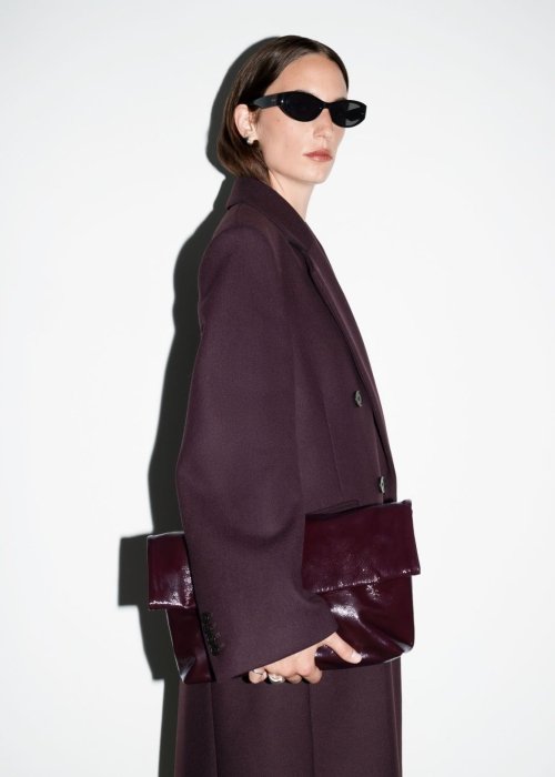 Як правильно носити та тримати сумку - поради стилістки