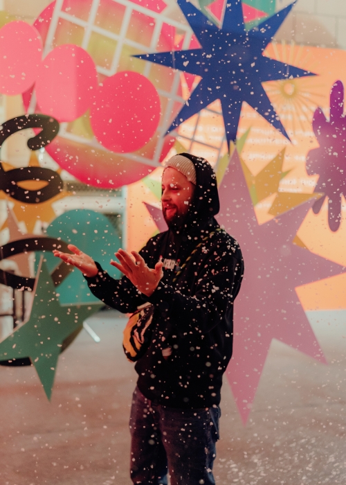 Інтерактивна різдвяна виставка "Зірка сходить" у Києві: що там можна побачити і хто з зірок вже відвідав подію (ФОТО) - фото №3
