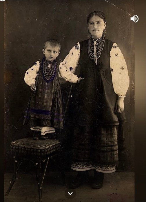 Українські матері початку XX століття — опубліковано цікаві архівні фото