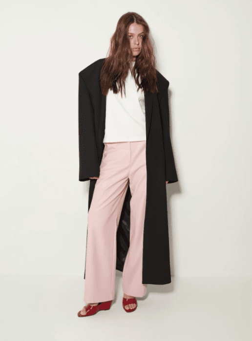 Модні штани весна 2026 - фото