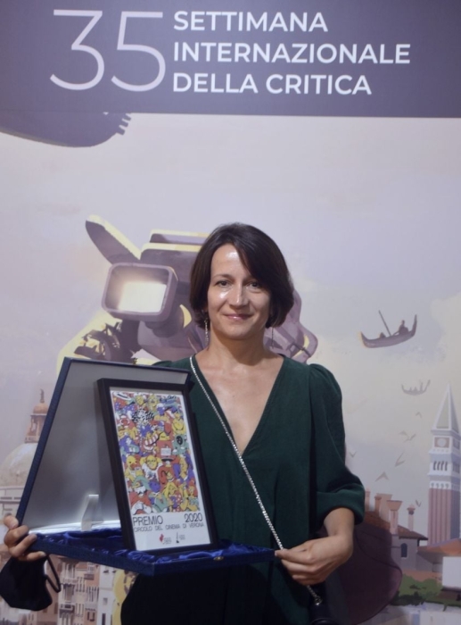 Наталья Ворожбит с наградой на Венецианском кинофестивале