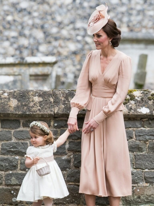 День рождения Кейт Миддлтон - вспоминаем самые красивые образы принцессы Уэльской (ФОТО) - фото №9