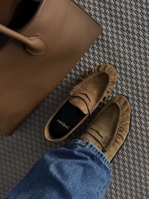 Модні моделі лоферів 2025, фото