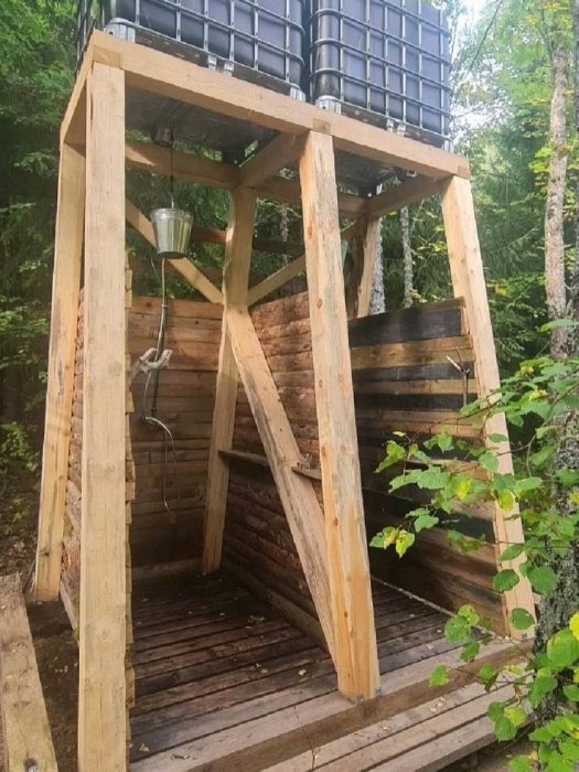 Як побудувати літній душ на дачній ділянці