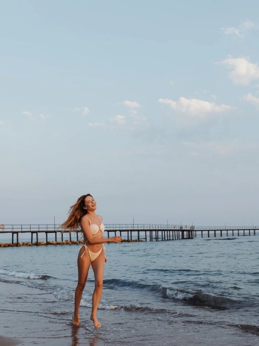 Наталка Денисенко показала фигуру в бикини — новые фото актрисы