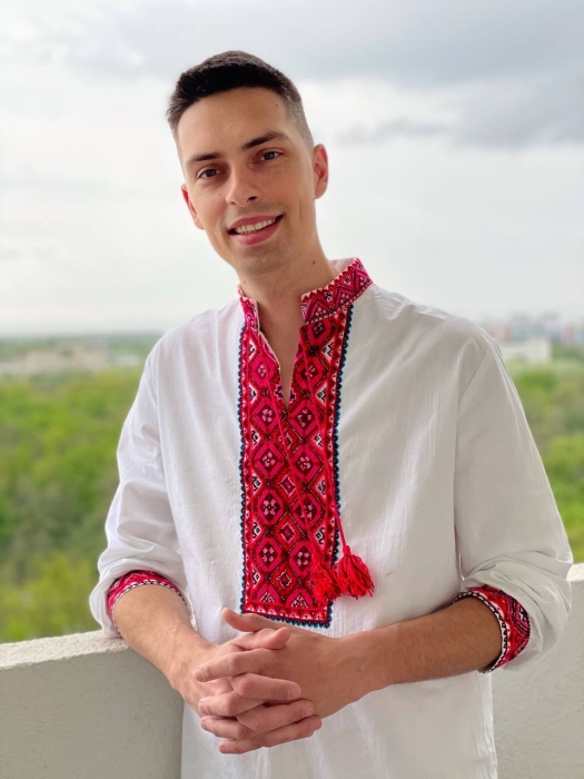 День вышиванки: украинские звезды показали свои вышиванки и рассказали об отношении к символической одежде (ФОТО) - фото №7