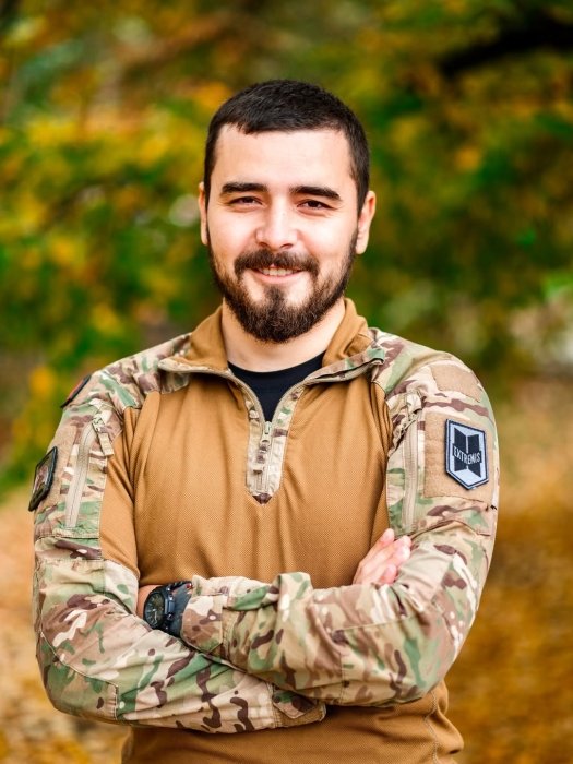 Асан Исенаджиев – как выглядит военный медик