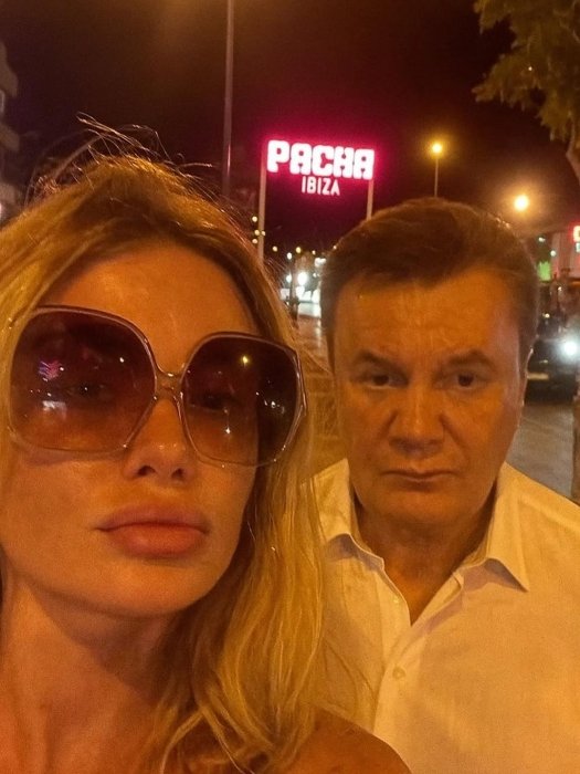 Слава Камінська і Віктор Янукович, фото