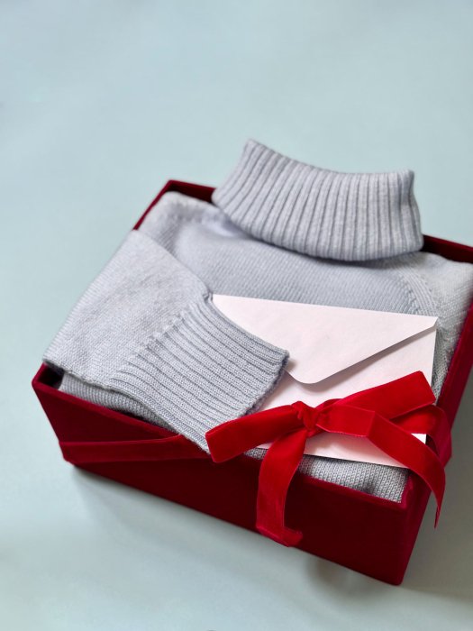 Советы по выбору одежды в подарок