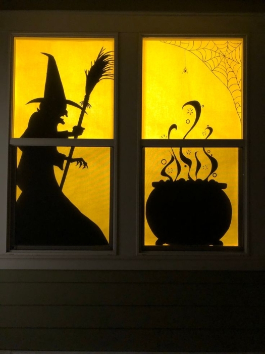 Найстрашніші двері та вікна: прикрашаємо оселю до Хелловіну 2023 (ФОТО) - фото №19