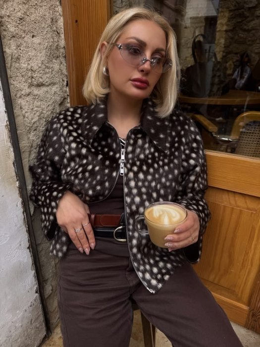 Модные образы с хищными принтами 2026 — фото