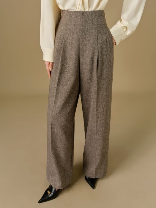 Как составить базовый зимний гардероб – список модных вещей