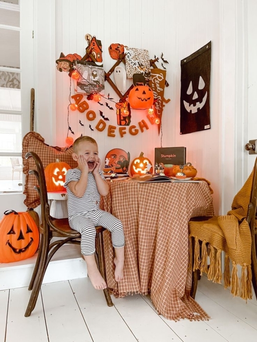 Весело и ярко: идеи декора детской комнаты на Хэллоуин 2023 (ФОТО) - фото №17