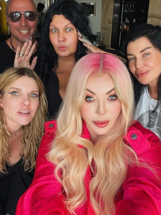 Ирина Билык показалась с новым цветом волос