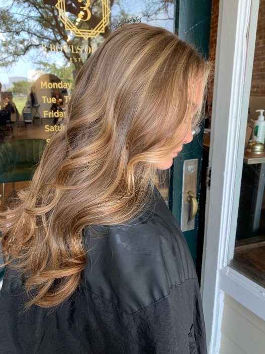 Як пофарбуватися, щоб виглядати молодше