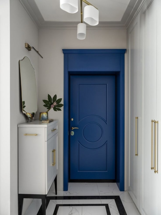 Цветные двери: ультрамодный интерьер коридора 2024 (ФОТО) - фото №9