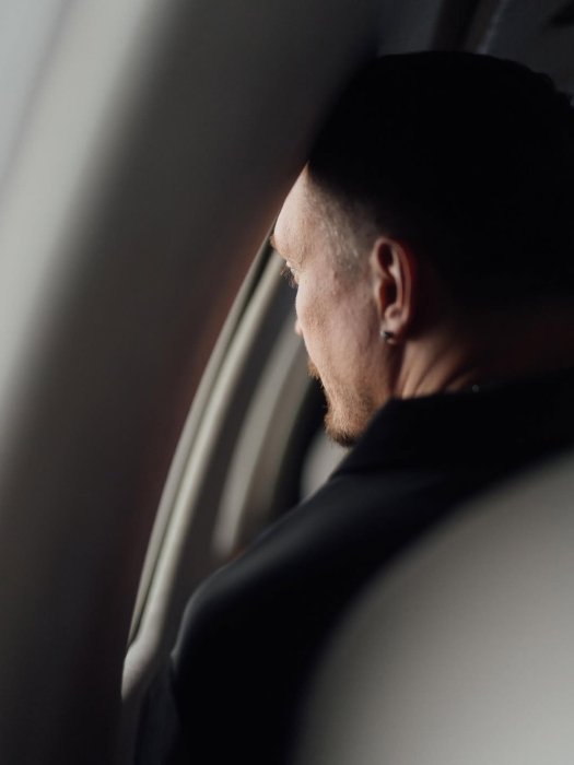 Александр Усик не вернулся в Украину