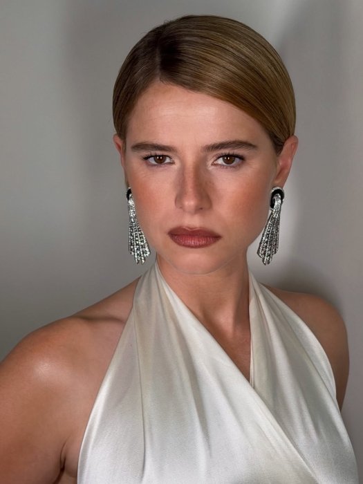 Модний макіяж губ Ніни Парк, фото