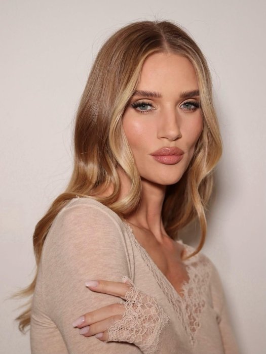 Модный макияж на Новый год 2026, фото