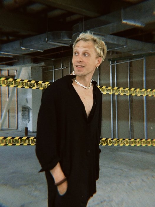 Саша из Киева днем и ночью сейчас, фото