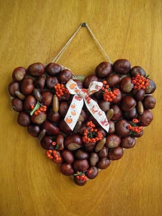 Делаем осенний декор из каштанов
