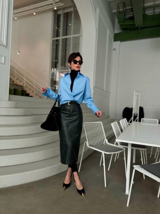 Кожаные юбки, которые будут в тренде осенью 2025 года, фото