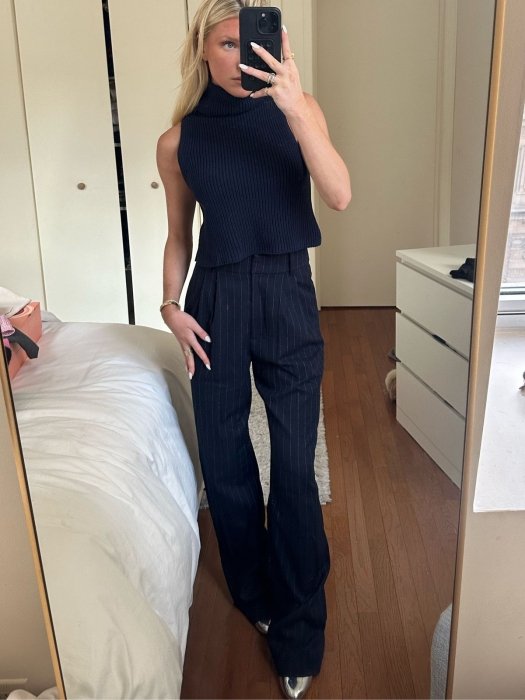 Гольф без рукавов.