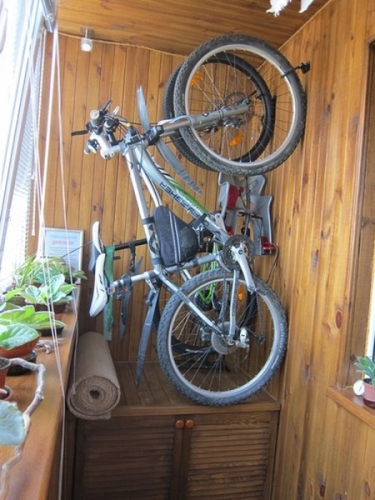 Зробіть так - і велосипеда у кімнаті ви навіть не помітите - фото №3