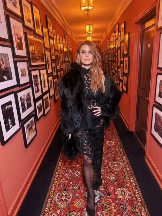 Джессика Симпсон брюнетка, фото