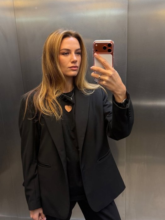 Христина Решетнік купила айфон 17 про макс