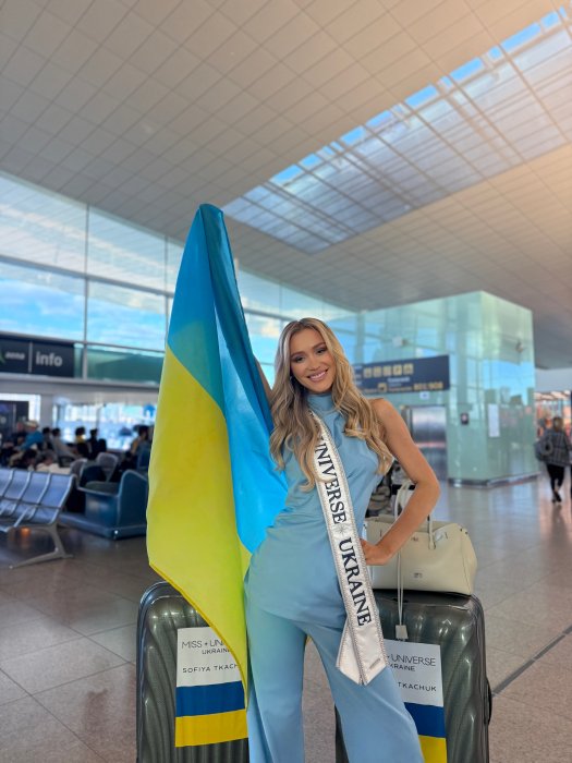 Софія Ткачук поїхала до Таїланду, фото