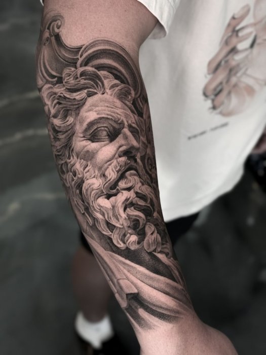 Татуювальник В’ячеслав Данг - приклади робіт, як став знаменитим