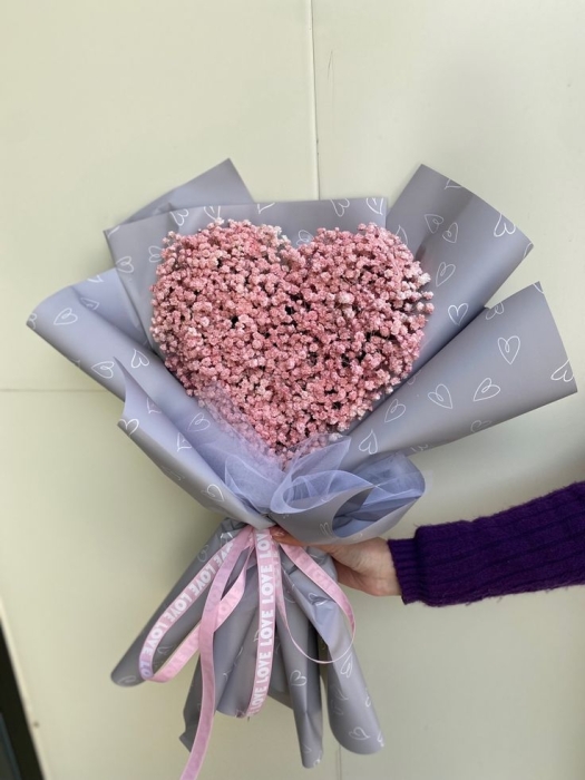 Найромантичніші букети на День Валентина: здивуйте свою кохану квітами 14 лютого (ФОТО) - фото №1