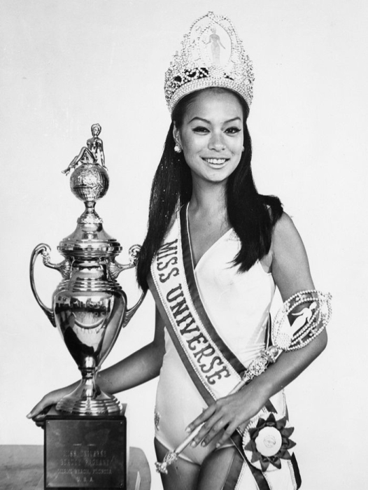 Как менялись каноны красоты: вспоминаем всех победительниц конкурса "Мисс Вселенная" (ФОТО) - фото №18
