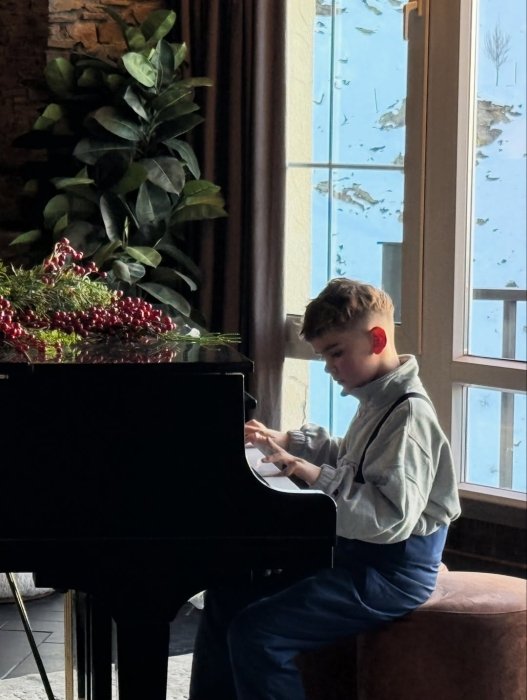 Юлия Санина показала своего сына, фото