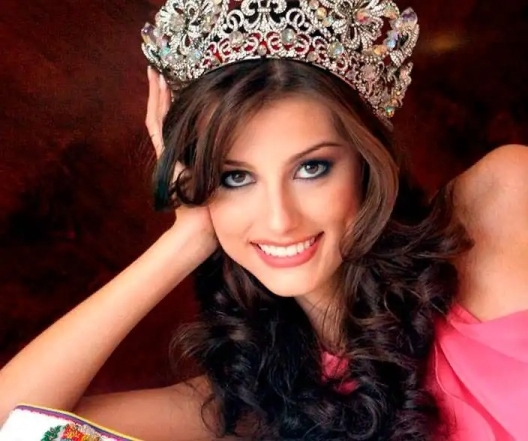 Как менялись каноны красоты: вспоминаем всех победительниц конкурса "Мисс Вселенная" (ФОТО) - фото №58