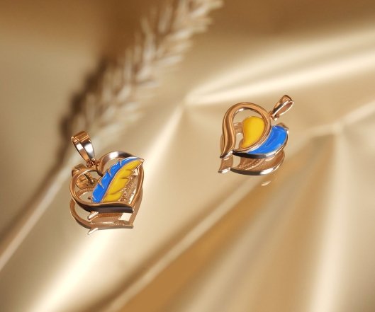 Патриотические украшения.