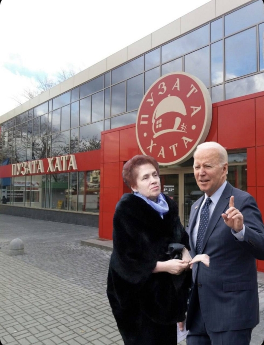 Сеть взорвалась мемами о визите Джо Байдена в Киев - фото №8