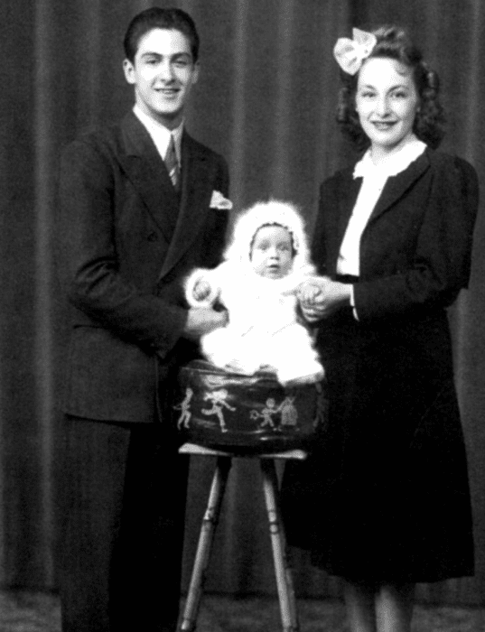 Аль Пачино с родителями, фото