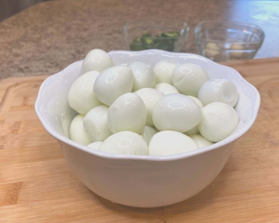 Перепелині яйця мариновані рецепт