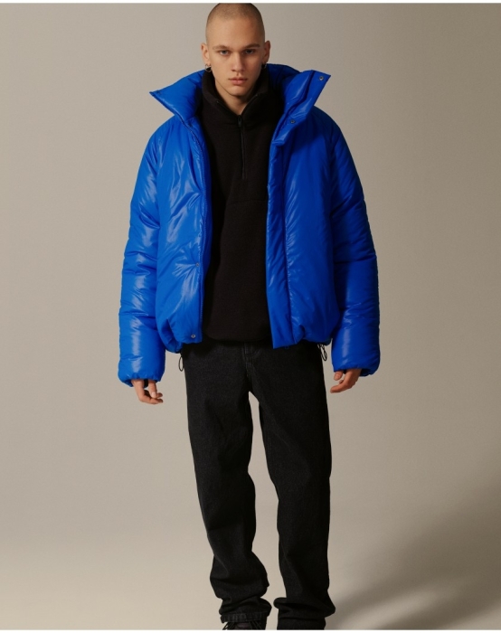 Для него: 5 стильных мужских курток на зиму 2022 года (ФОТО) - фото №2