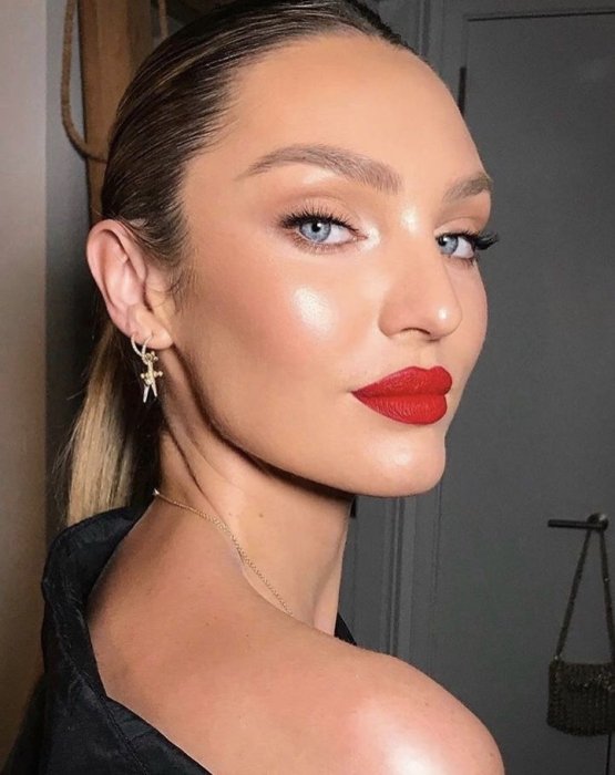 Новогодний макияж 2026, фото.