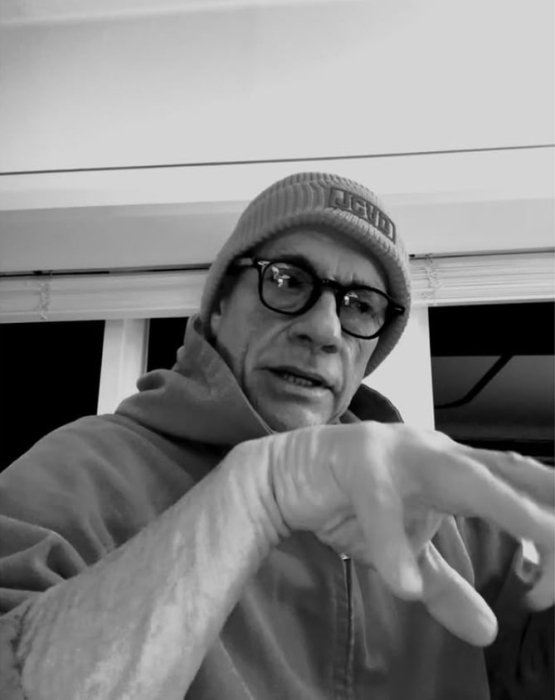 Де зараз культові актори культових бойовиків, фото