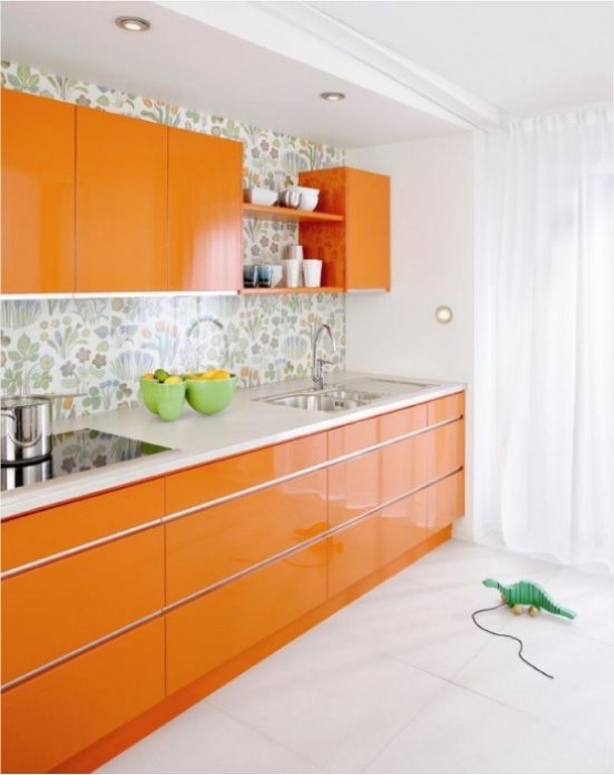 Сміливий дизайн кухні у помаранчевих кольорах (ФОТО) - фото №4