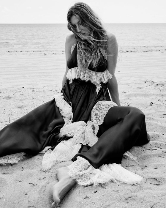 Жизель Бюндхен народила третю дитину - як зараз виглядає модель